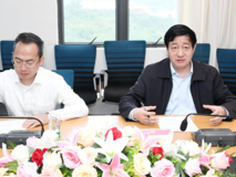 李永华副校长一行到球盟会QMH(中国)官方网站
调研