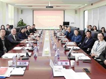 韶关学院张晓红校长一行来访球盟会QMH(中国)官方网站

